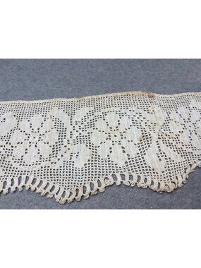 Vintage Hand-Crocheted Floral Insertion Entredeux Trim 5.5" wide x 1 yard